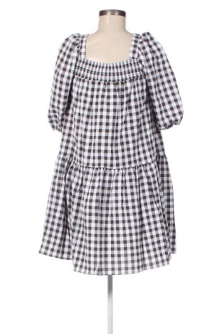 Kleid Qed London, Größe M, Farbe Mehrfarbig, Preis 5,78 €