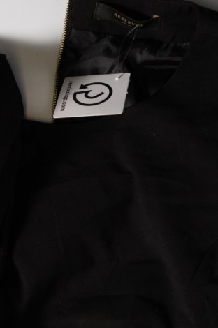 Φόρεμα Reserved, Μέγεθος S, Χρώμα Μαύρο, Τιμή 2,87 €