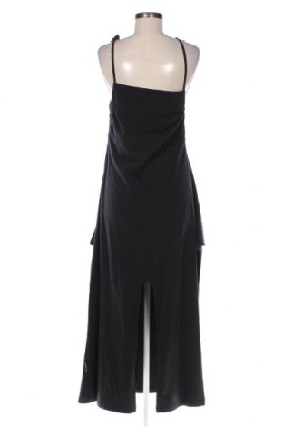 Kleid Silvian Heach, Größe M, Farbe Schwarz, Preis 15,34 €