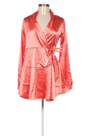 Kleid TFNC London, Größe S, Farbe Rosa, Preis 4,76 €