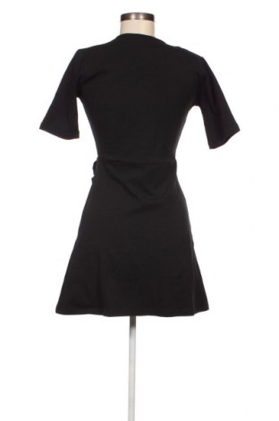 Kleid Trendyol, Größe XS, Farbe Schwarz, Preis € 5,26