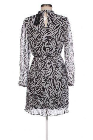 Φόρεμα Trendyol, Μέγεθος M, Χρώμα Πολύχρωμο, Τιμή 9,99 €