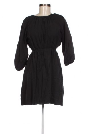 Φόρεμα Trendyol, Μέγεθος M, Χρώμα Μαύρο, Τιμή 6,84 €
