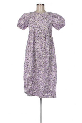 Kleid Vero Moda, Größe XS, Farbe Mehrfarbig, Preis 27,84 €