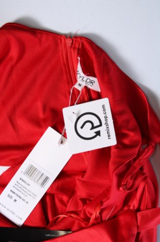 Kleid WYLDR, Größe M, Farbe Rot, Preis 105,15 €