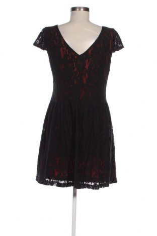 Kleid Yessica, Größe M, Farbe Schwarz, Preis 8,90 €