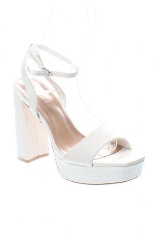 Sandalen Glamorous, Größe 41, Farbe Weiß, Preis 9,05 €