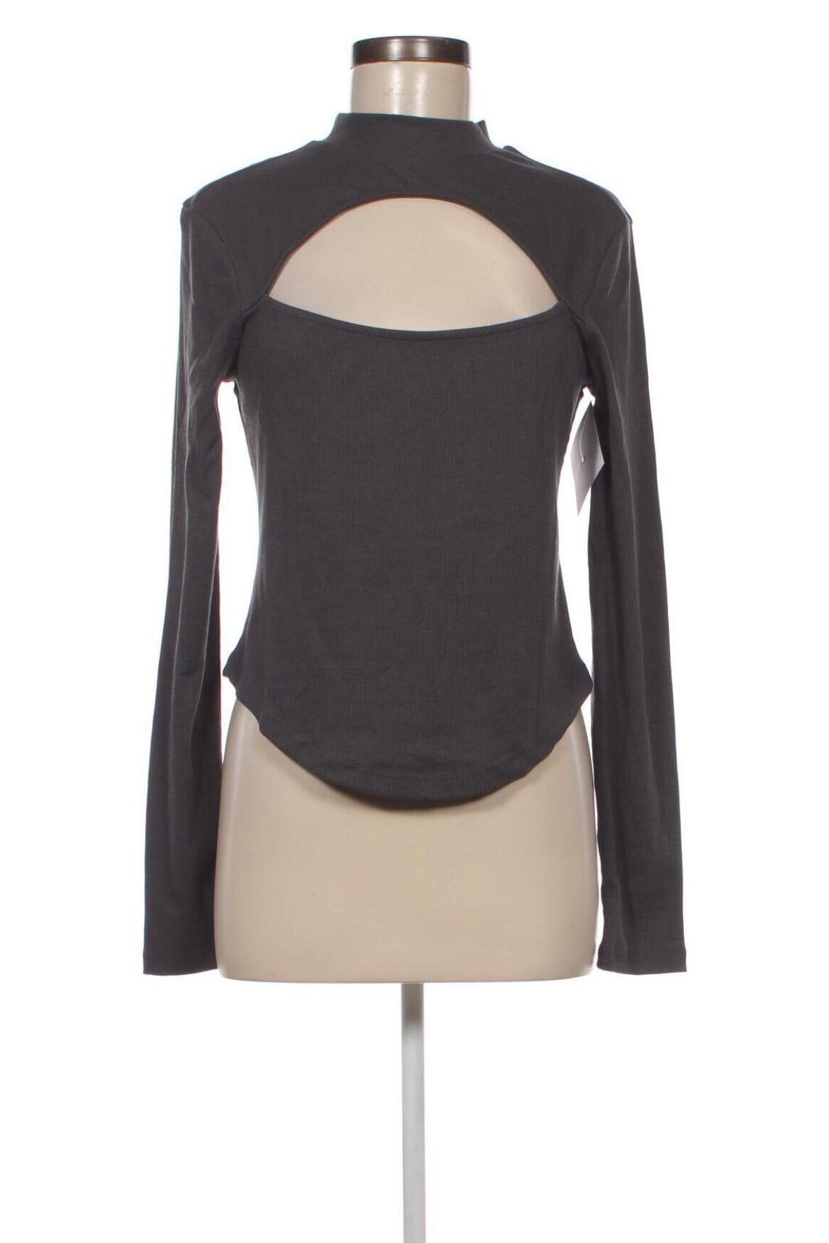 Damen Shirt Nly Trend, Größe L, Farbe Grau, Preis 3,36 €