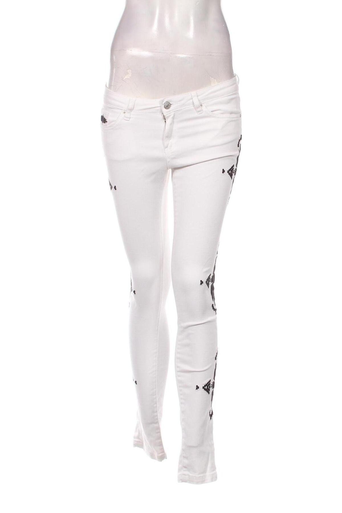 Damen Jeans Cubus, Größe M, Farbe Weiß, Preis 14,83 €