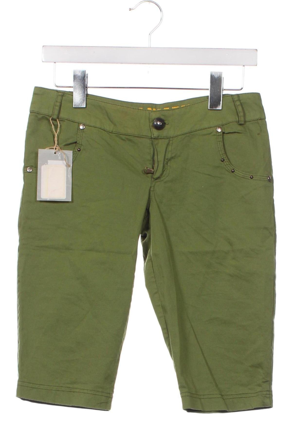 Pantaloni scurți de femei, Mărime S, Culoare Verde, Preț 54,04 Lei