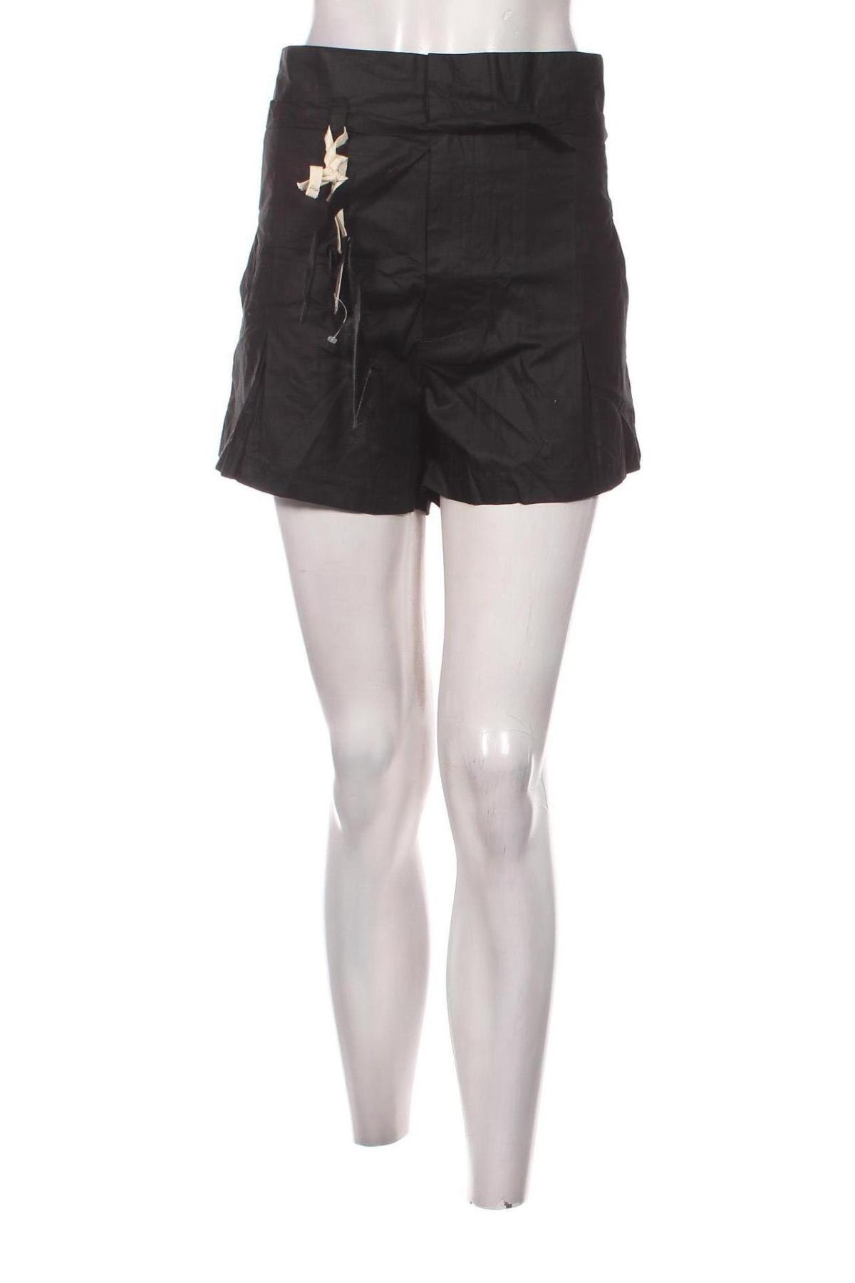 Γυναικείο κοντό παντελόνι Obey, Μέγεθος M, Χρώμα Μαύρο, Τιμή 11,57 €
