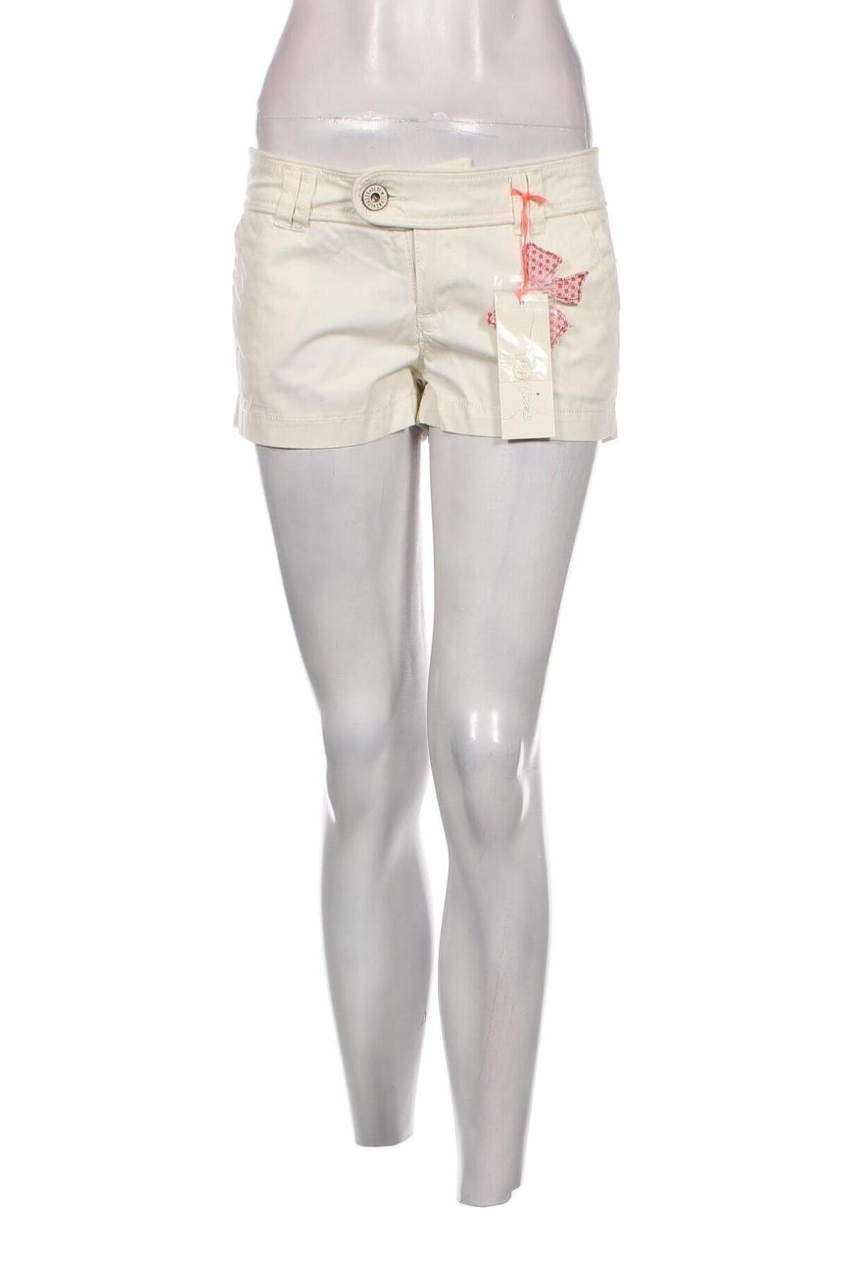 Γυναικείο κοντό παντελόνι Pepe Jeans, Μέγεθος M, Χρώμα Εκρού, Τιμή 6,84 €