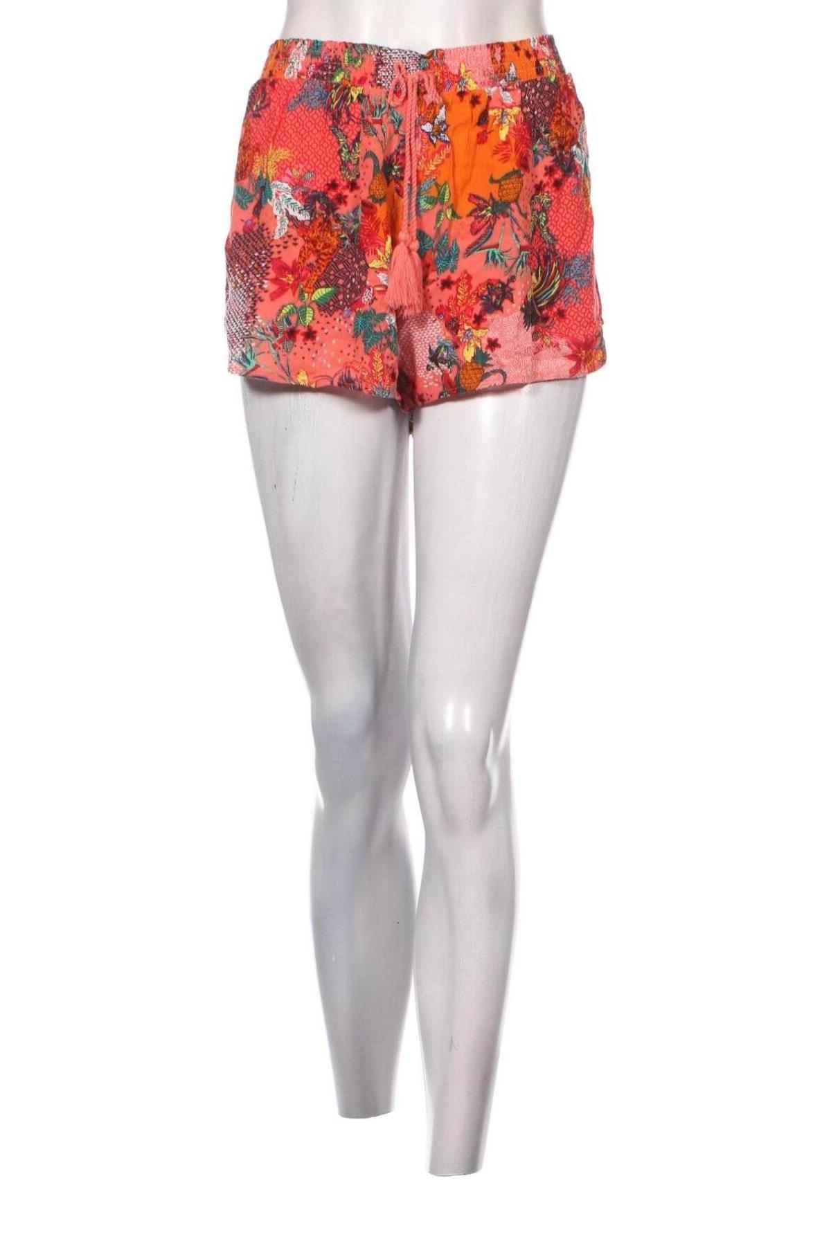Γυναικείο κοντό παντελόνι Superdry, Μέγεθος L, Χρώμα Πολύχρωμο, Τιμή 12,62 €