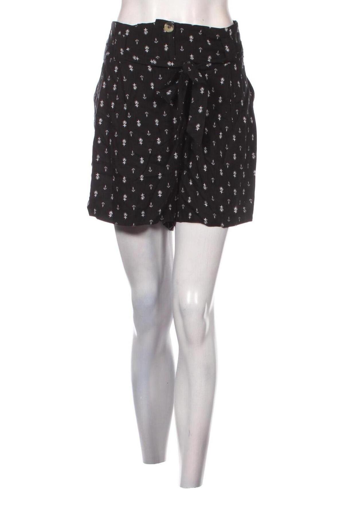 Γυναικείο κοντό παντελόνι Superdry, Μέγεθος XL, Χρώμα Μαύρο, Τιμή 12,62 €