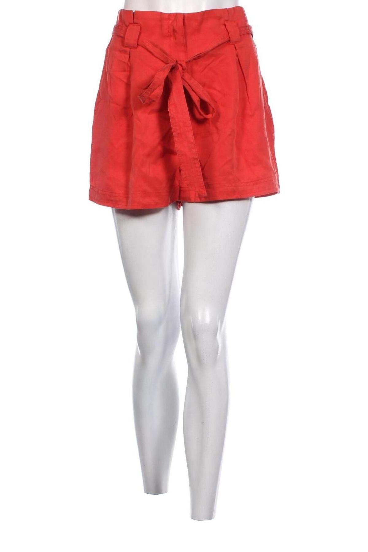 Pantaloni scurți de femei Superdry, Mărime M, Culoare Roșu, Preț 49,21 Lei
