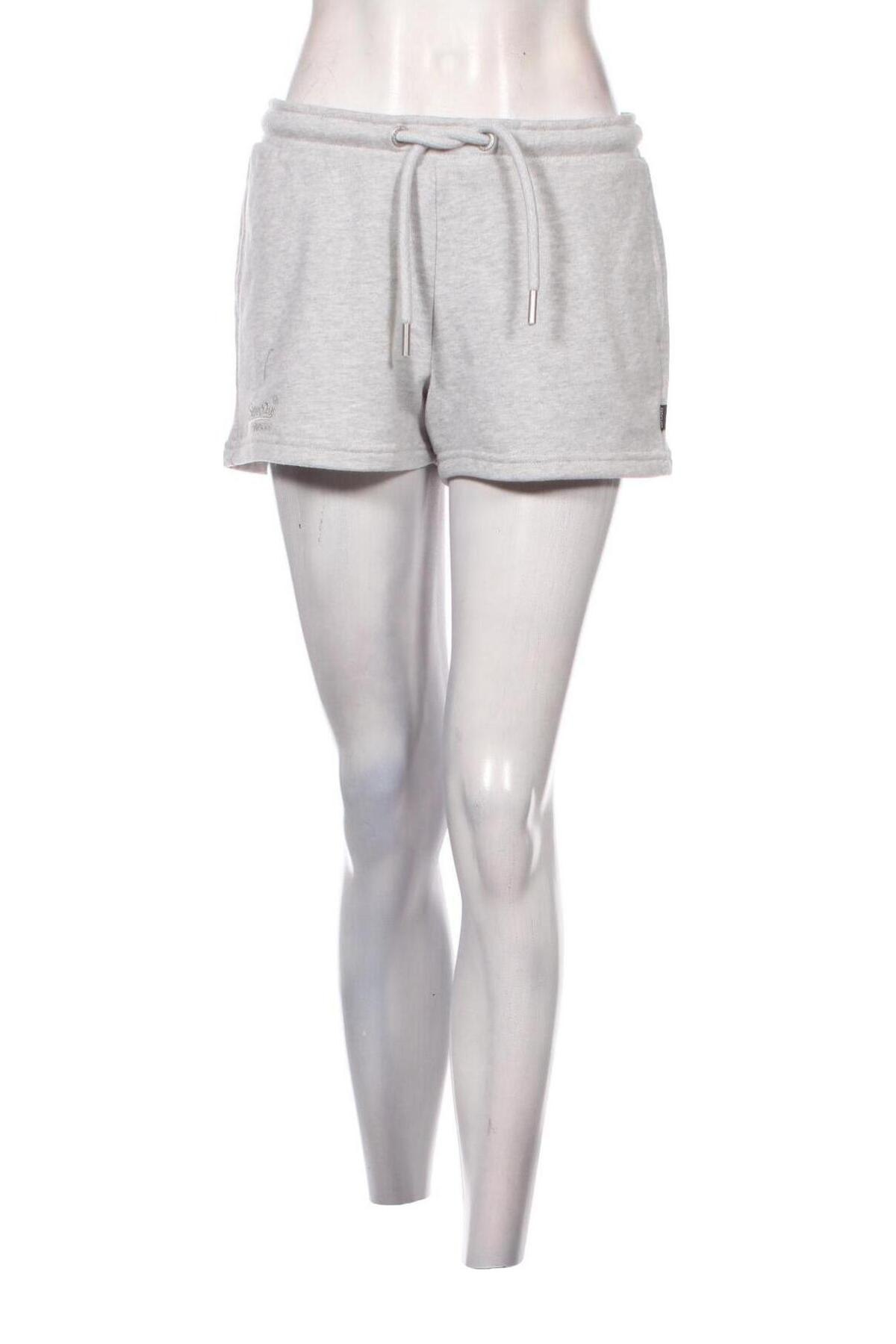 Γυναικείο κοντό παντελόνι Superdry, Μέγεθος M, Χρώμα Γκρί, Τιμή 35,05 €