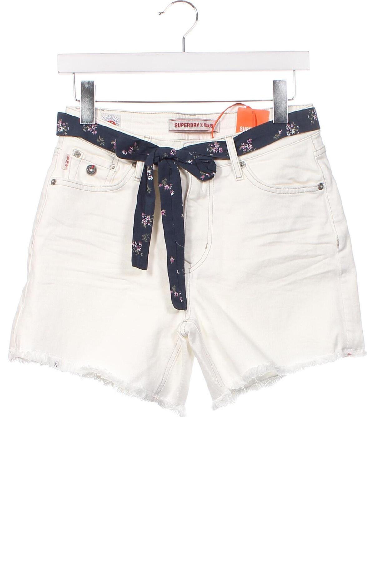 Γυναικείο κοντό παντελόνι Superdry, Μέγεθος S, Χρώμα Λευκό, Τιμή 35,05 €