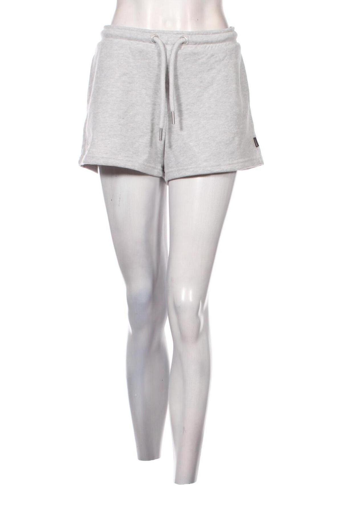 Γυναικείο κοντό παντελόνι Superdry, Μέγεθος L, Χρώμα Γκρί, Τιμή 35,05 €