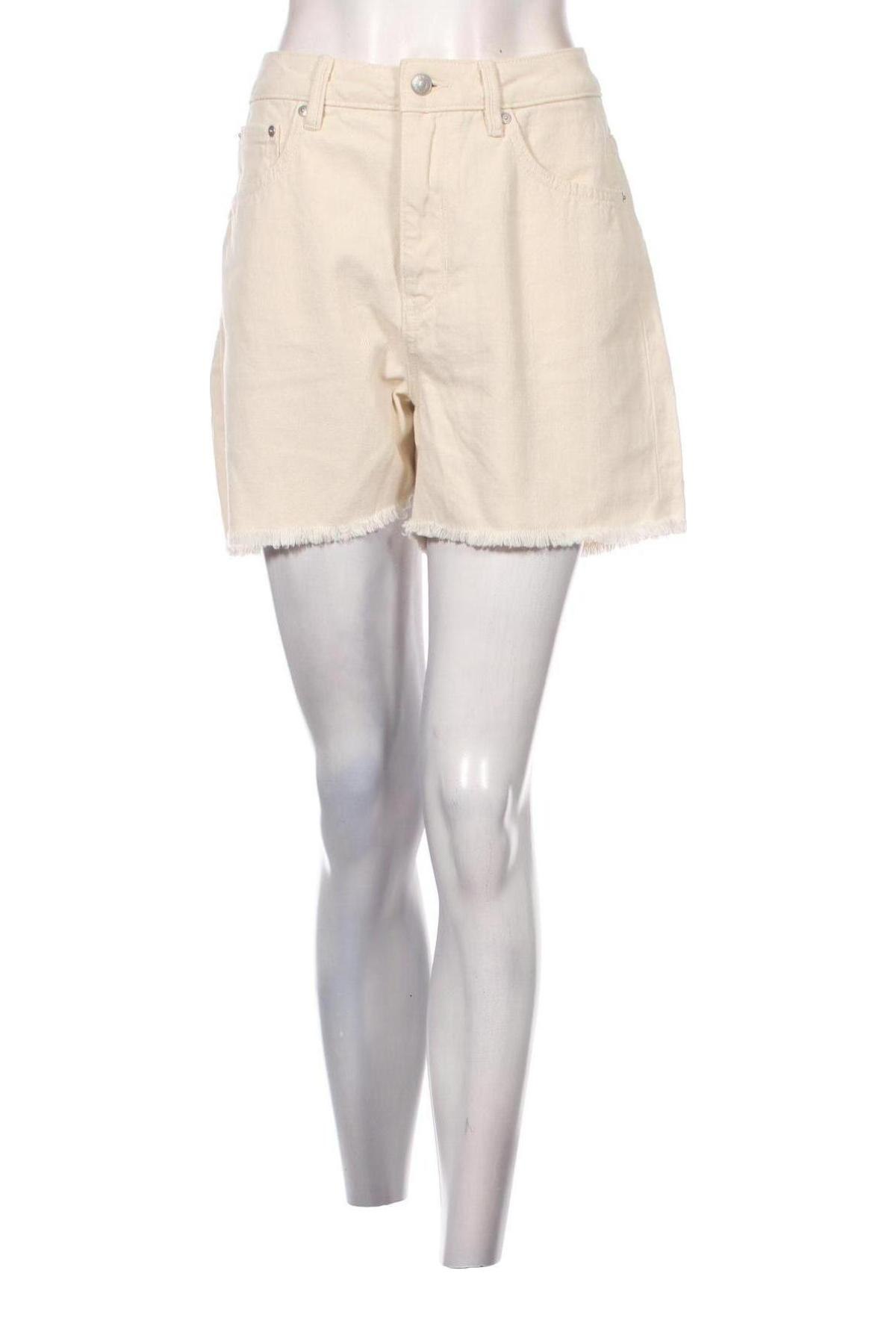 Дамски къс панталон Tom Tailor, Размер L, Цвят Бежов, Цена 72,00 лв.