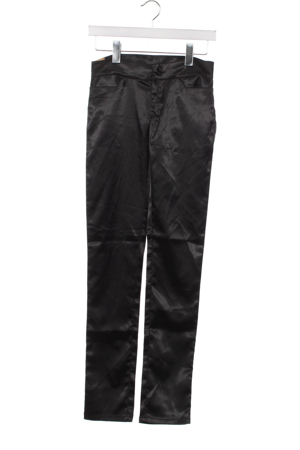 Pantaloni de femei Cheap Monday, Mărime S, Culoare Negru, Preț 62,96 Lei