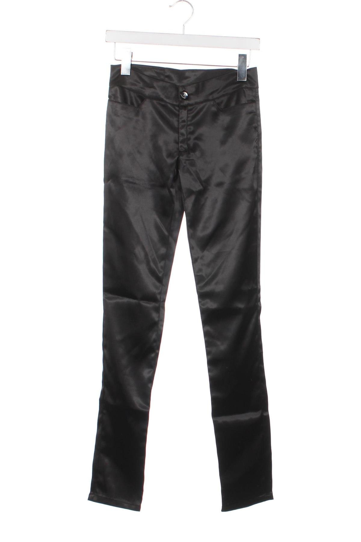 Дамски панталон Cheap Monday, Размер XS, Цвят Черен, Цена 20,88 лв.