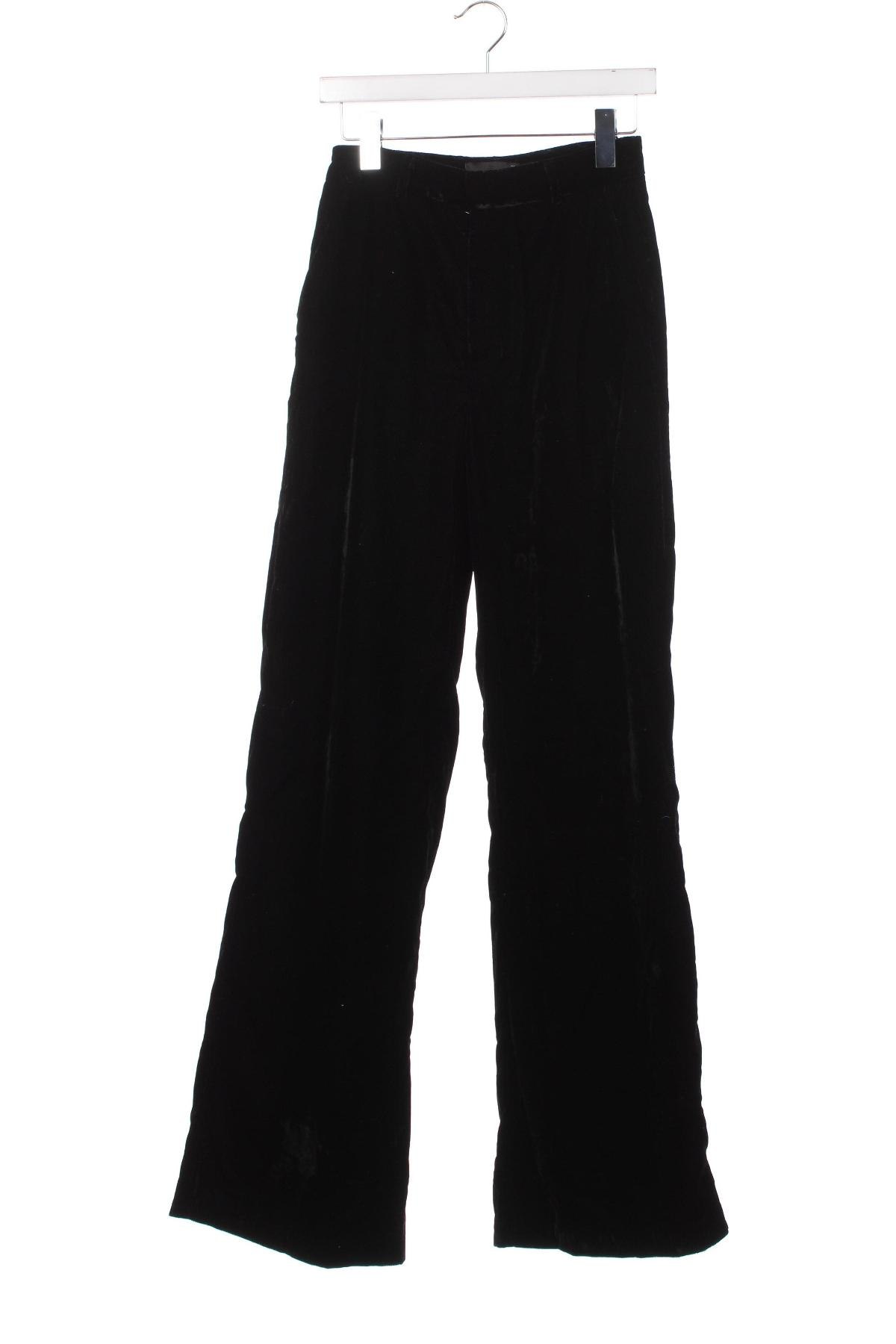 Pantaloni de femei Pull&Bear, Mărime XS, Culoare Negru, Preț 24,21 Lei