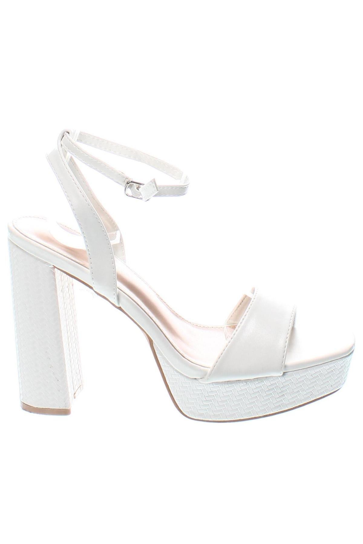 Sandalen Glamorous, Größe 41, Farbe Weiß, Preis 9,05 €