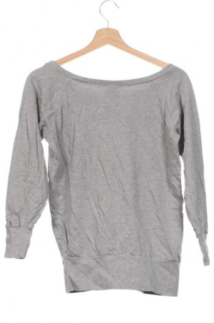 Damen Shirt Urban Classics, Größe XS, Farbe Grau, Preis 2,99 €