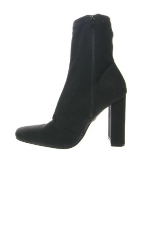 Botine de damă ASOS, Mărime 38, Culoare Negru, Preț 158,00 Lei