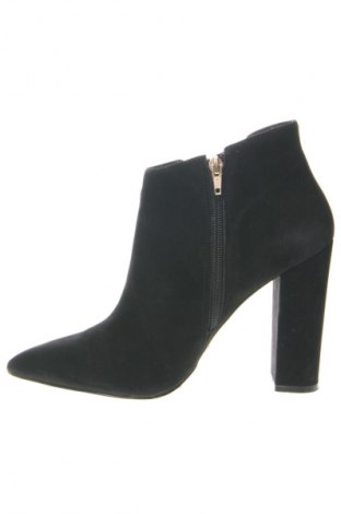 Botine de damă Buffalo, Mărime 41, Culoare Negru, Preț 133,99 Lei