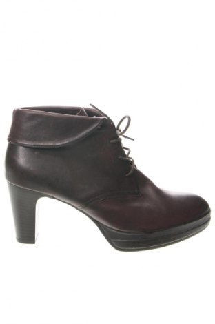 Botine de damă Gabor, Mărime 41, Culoare Maro, Preț 191,00 Lei