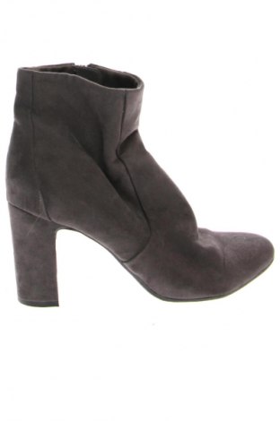 Damen Stiefeletten Graceland, Größe 38, Farbe Grau, Preis € 12,99