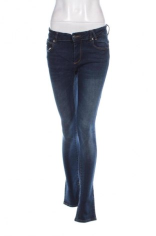 Damskie jeansy America Today, Rozmiar M, Kolor Niebieski, Cena 18,99 zł