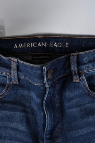 Дамски дънки American Eagle, Размер L, Цвят Син, Цена 22,99 лв.