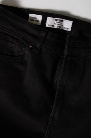 Damen Jeans Bershka, Größe M, Farbe Schwarz, Preis 9,49 €