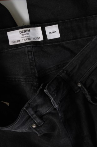 Damen Jeans Bershka, Größe M, Farbe Schwarz, Preis € 20,49