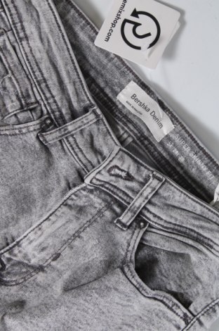 Γυναικείο Τζίν Bershka, Μέγεθος XS, Χρώμα Γκρί, Τιμή 14,83 €