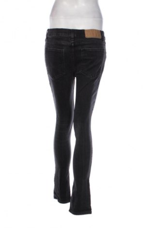 Damskie jeansy Cheap Monday, Rozmiar L, Kolor Czarny, Cena 29,99 zł