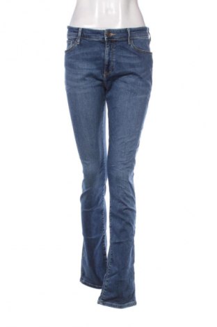 Dámske džínsy  Cross Jeans, Veľkosť M, Farba Modrá, Cena  3,95 €