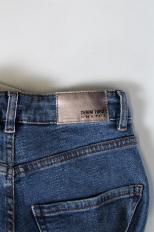 Γυναικείο Τζίν Denim 1982, Μέγεθος XS, Χρώμα Μπλέ, Τιμή 8,49 €