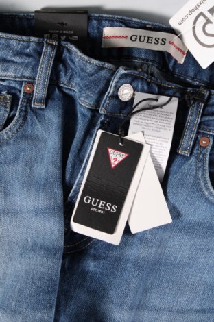 Дамски дънки Guess, Размер L, Цвят Син, Цена 182,00 лв.