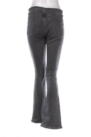 Damen Jeans H&M, Größe M, Farbe Grau, Preis 16,49 €