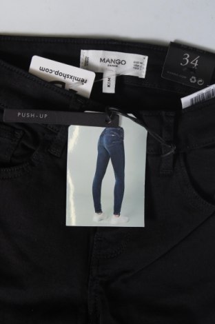 Damen Jeans Mango, Größe XS, Farbe Schwarz, Preis 17,99 €