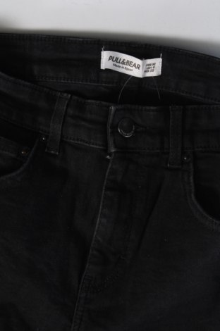 Blugi de femei Pull&Bear, Mărime M, Culoare Negru, Preț 95,99 Lei