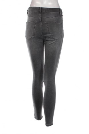 Damen Jeans Pull&Bear, Größe S, Farbe Grau, Preis € 20,49