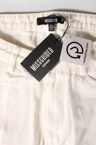 Damskie szorty Missguided, Rozmiar S, Kolor Biały, Cena 33,99 zł