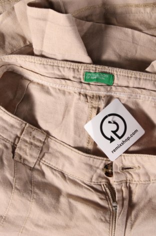 Damen Shorts United Colors Of Benetton, Größe M, Farbe Beige, Preis € 17,00