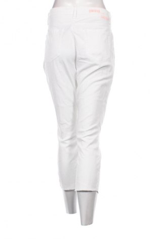 Damenhose Cambio, Größe M, Farbe Weiß, Preis 10,99 €