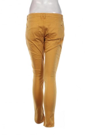 Damenhose Campus, Größe M, Farbe Gelb, Preis 20,49 €