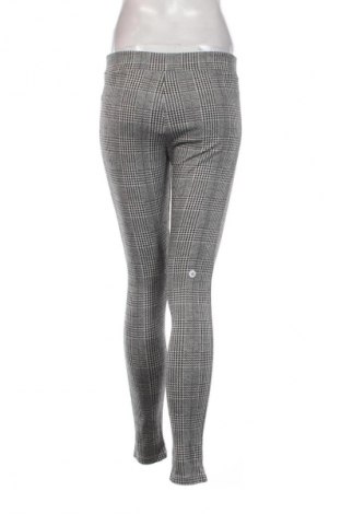 Pantaloni de femei Cubus, Mărime M, Culoare Multicolor, Preț 48,99 Lei